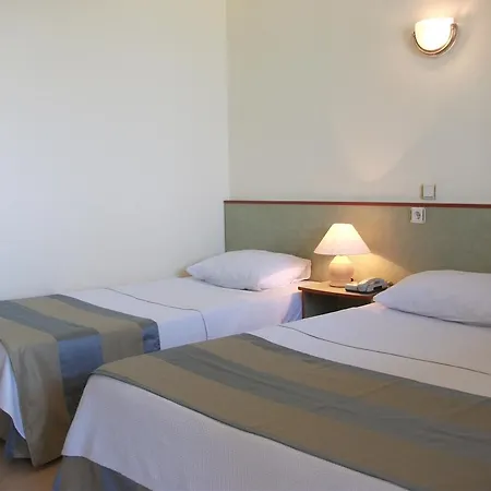 Otel Holiday *